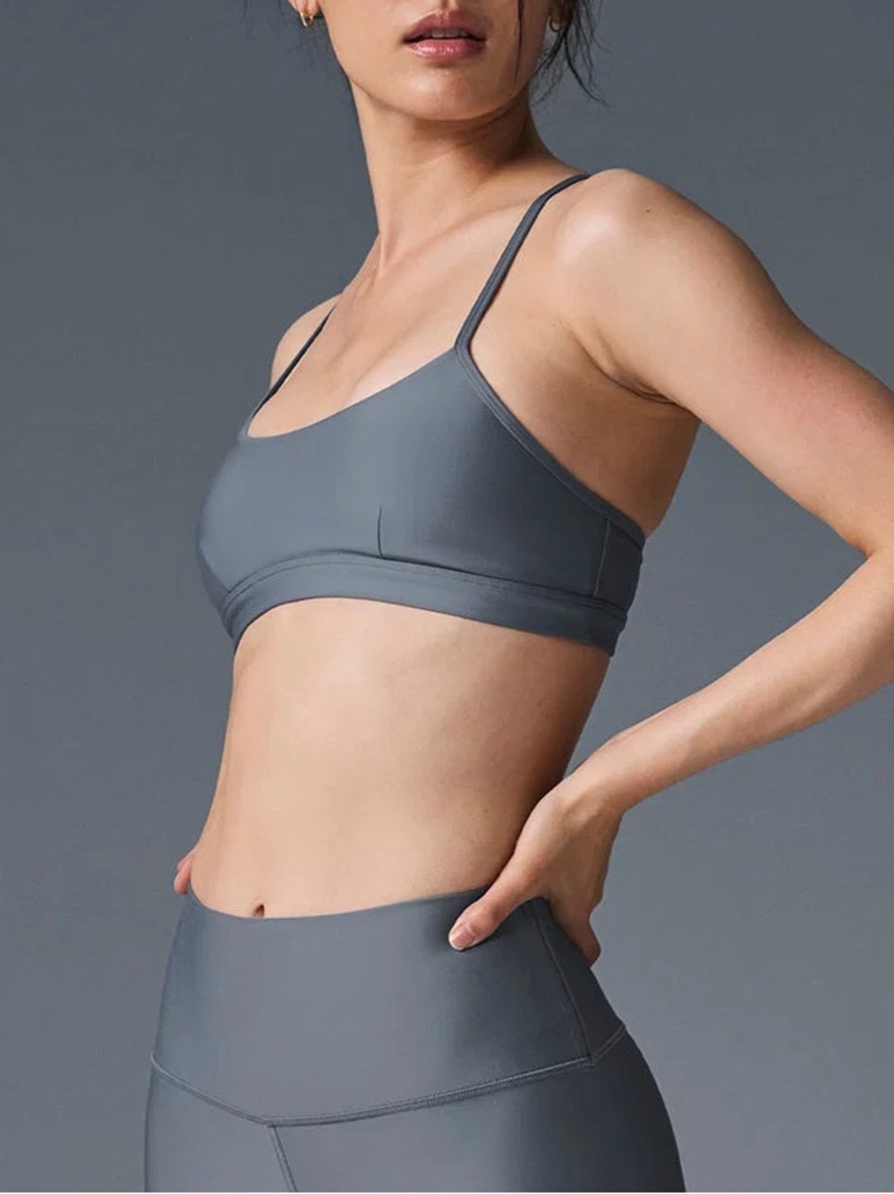 Alo Yoga Airlift Intrigue Bra in Steel Grey